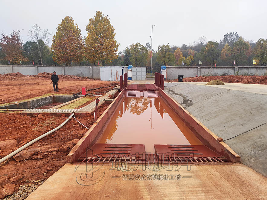 筑邦鴻昇助力湖南建投岳陽(yáng)項(xiàng)目打造移動(dòng)洗車槽